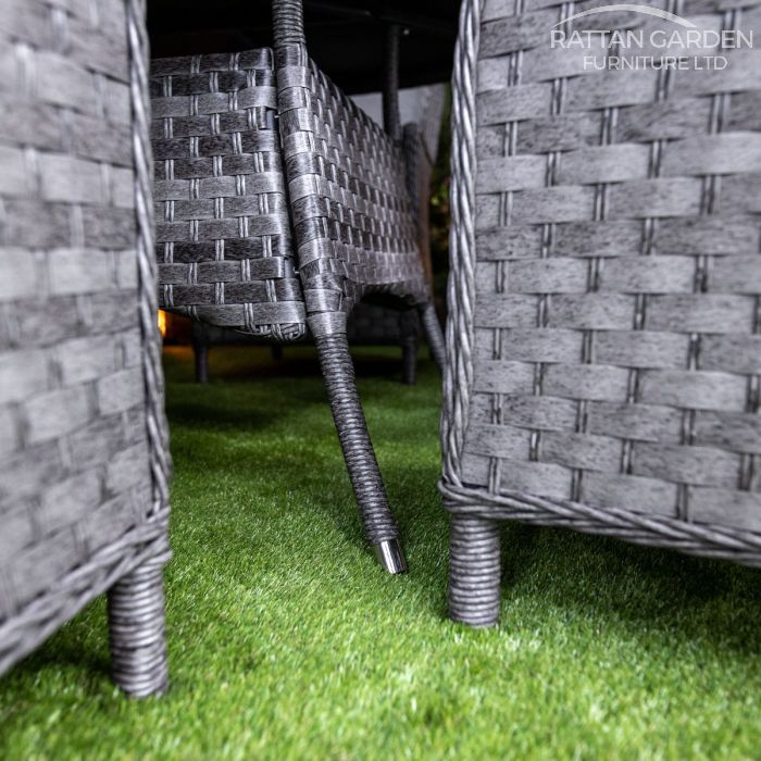 Rattan Serena Paris Round 6 Seat Dining Set