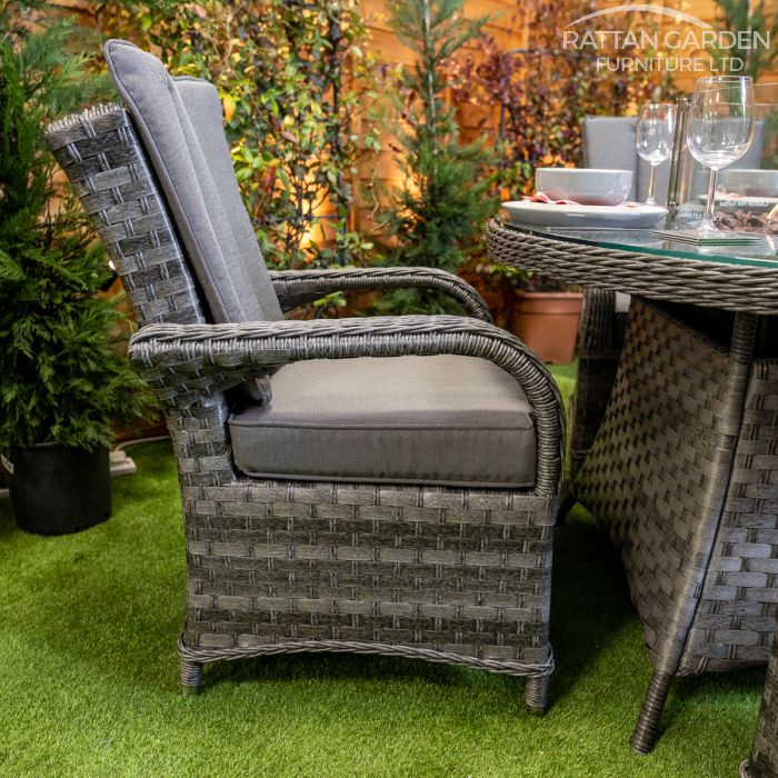 Rattan Serena Tokyo Round 4 Seat Fire Pit Set
