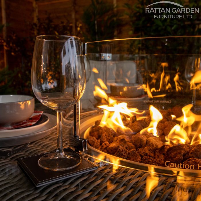 Rattan Champagne Vienna Round 4 Seat Fire Pit Set