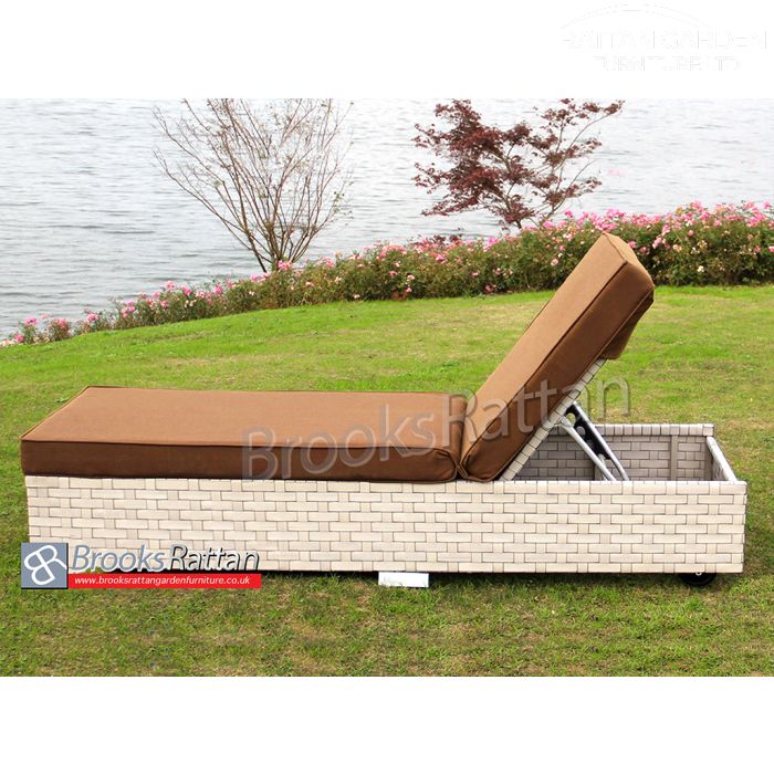 Rattan Ivory Wide Single Sun Lounger in Cream