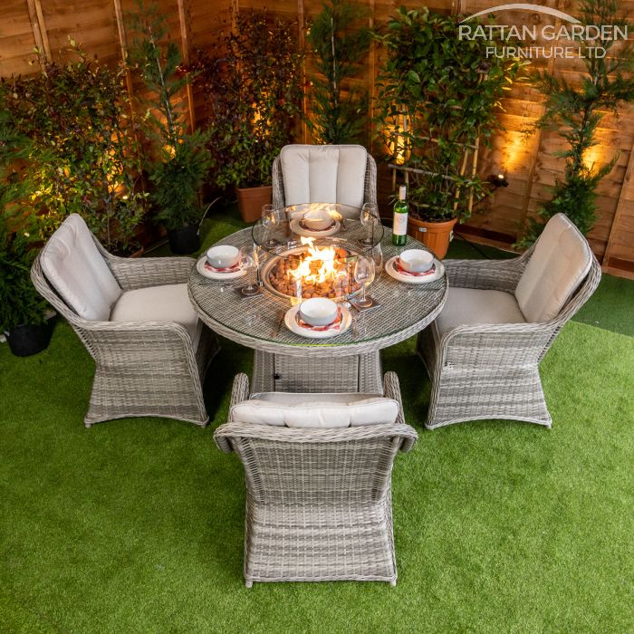 Rattan Champagne Vienna Round 4 Seat Fire Pit Set