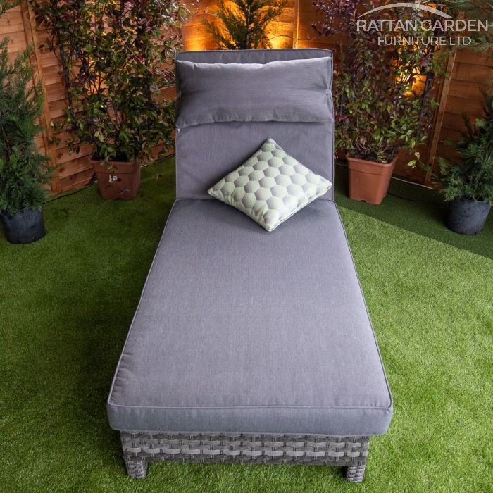 Rattan Serena Deluxe Extra Wide Wheeled Lounger