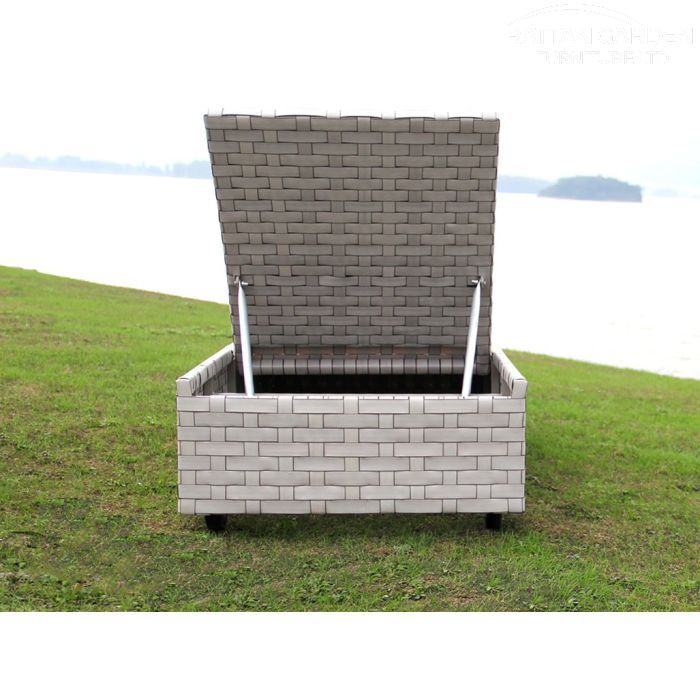 Rattan Ivory Wide Single Sun Lounger in Cream