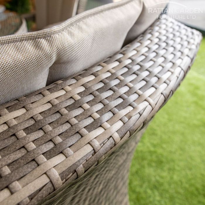 Rattan Champagne Tokyo Round 4 Seat Fire Pit Set