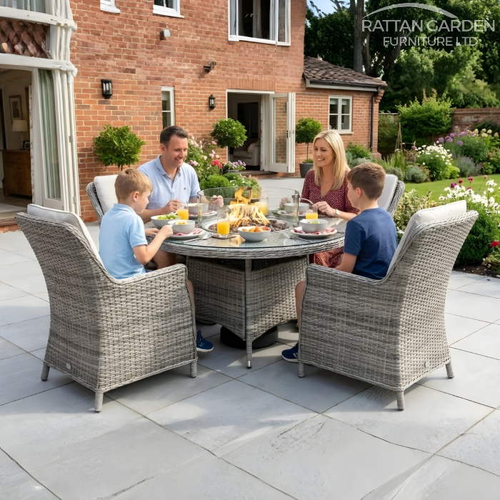 Rattan Champagne Paris Round 4 Seat Fire Pit Set