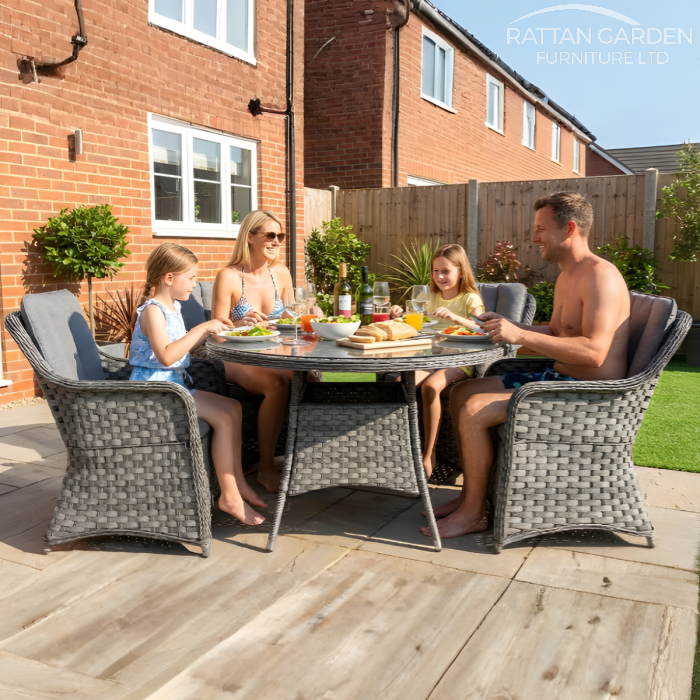 Rattan Serena Vienna Round 4 Seat Dining Set
