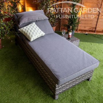 Rattan Serena Deluxe Extra Wide Wheeled Lounger