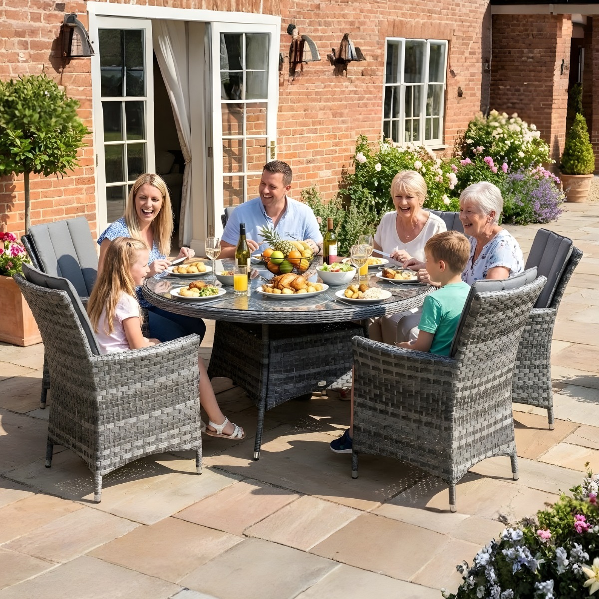 Rattan Serena Atlanta Round 6 Seat Dining Set